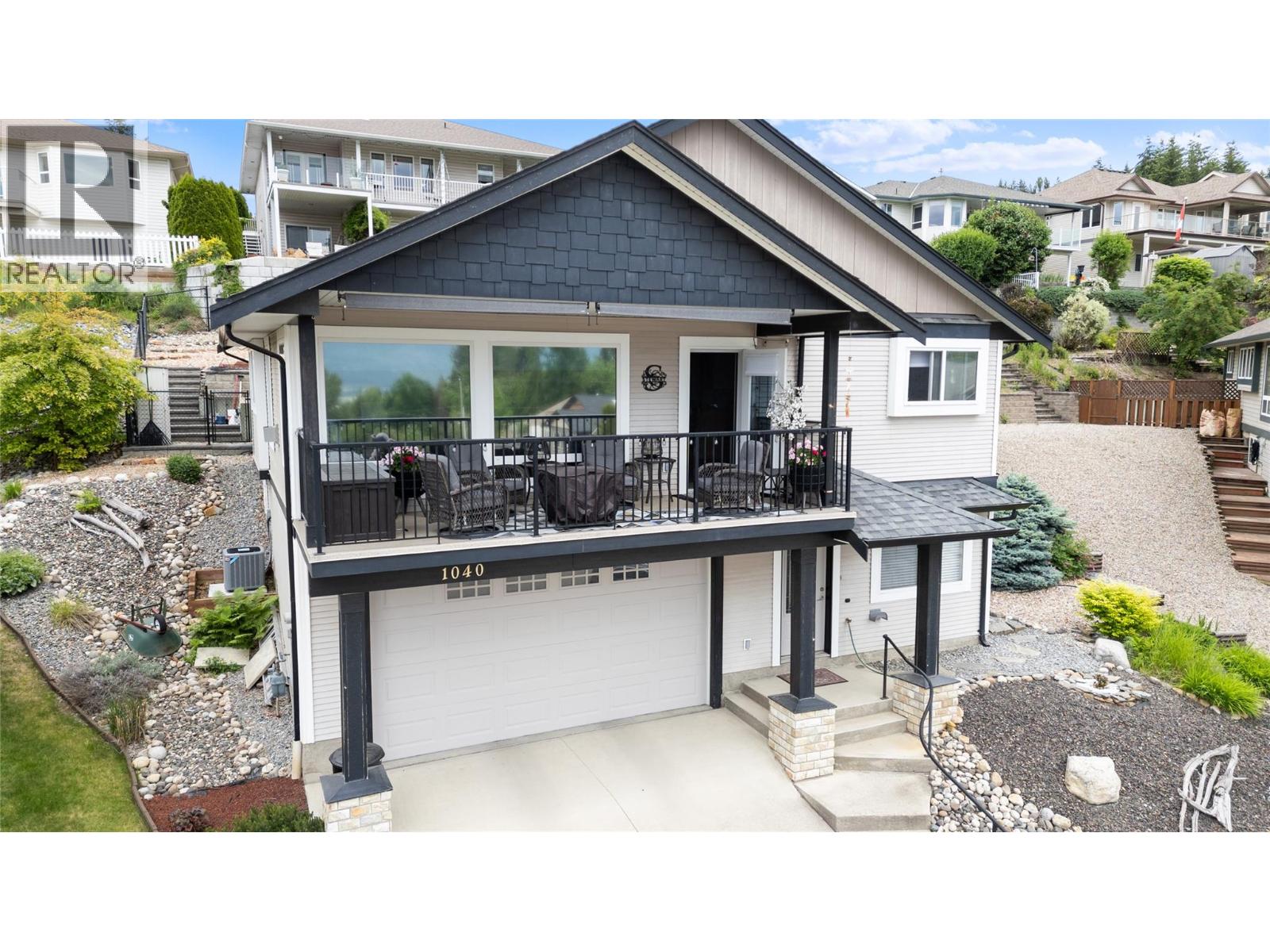 1040 14 Avenue Southeast, Salmon Arm