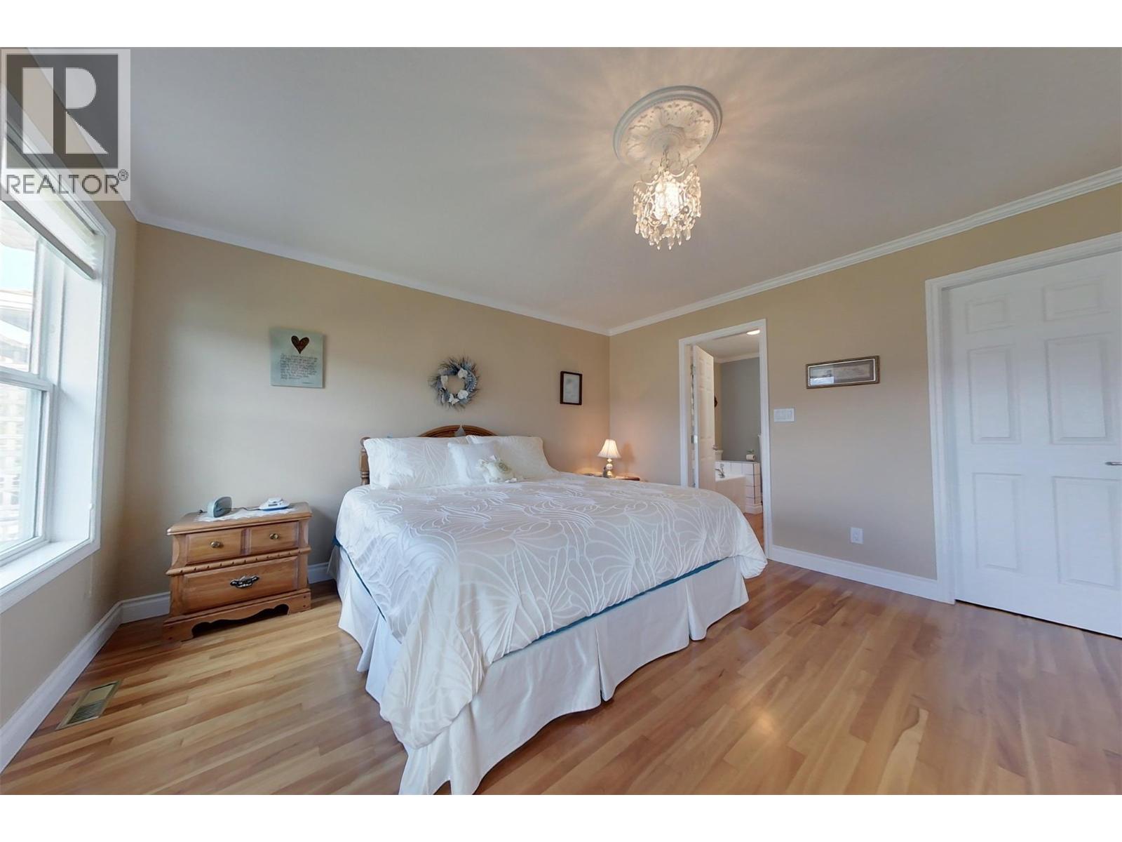 423 6th Avenue S - 12