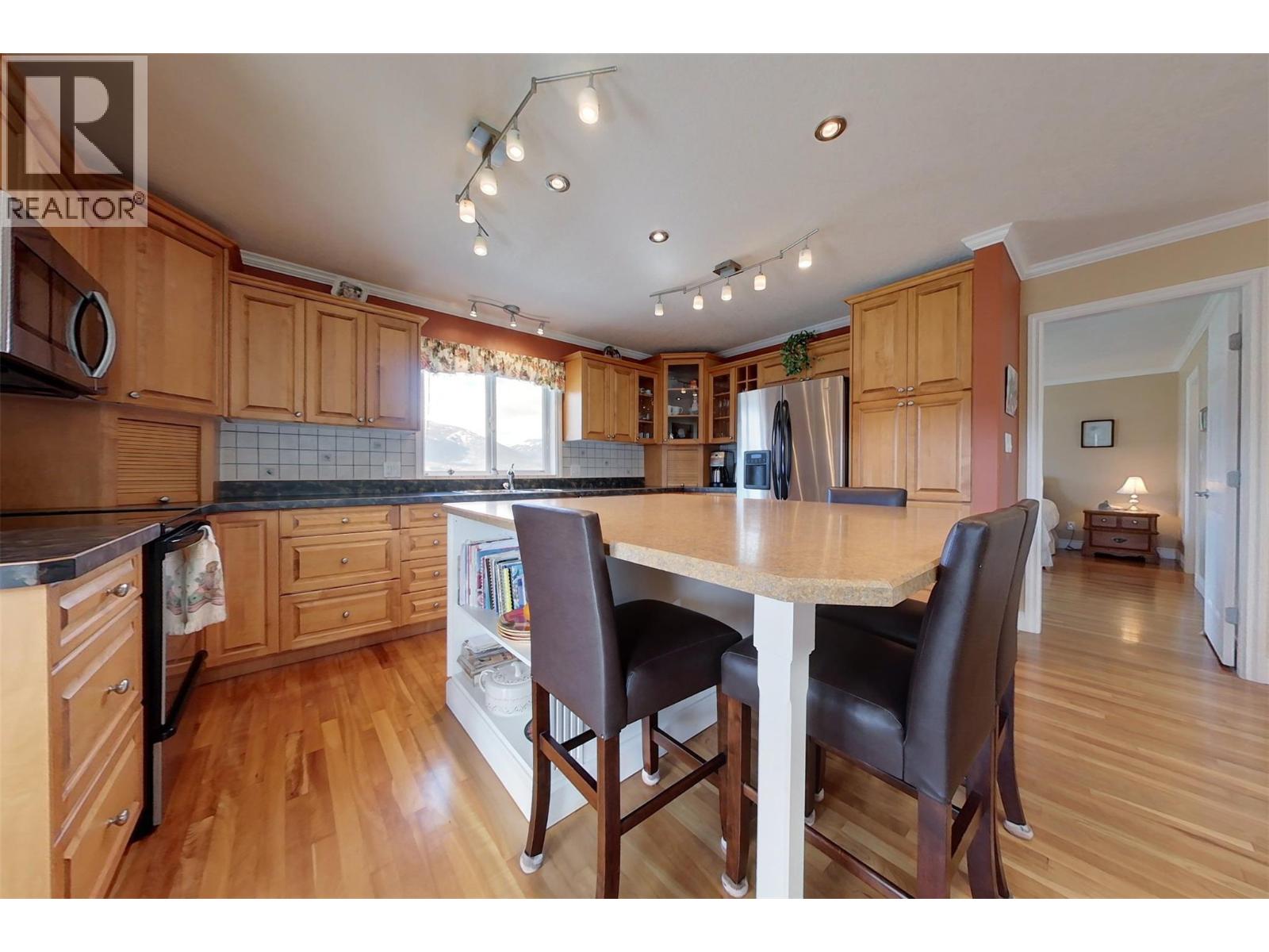 423 6th Avenue S, Creston