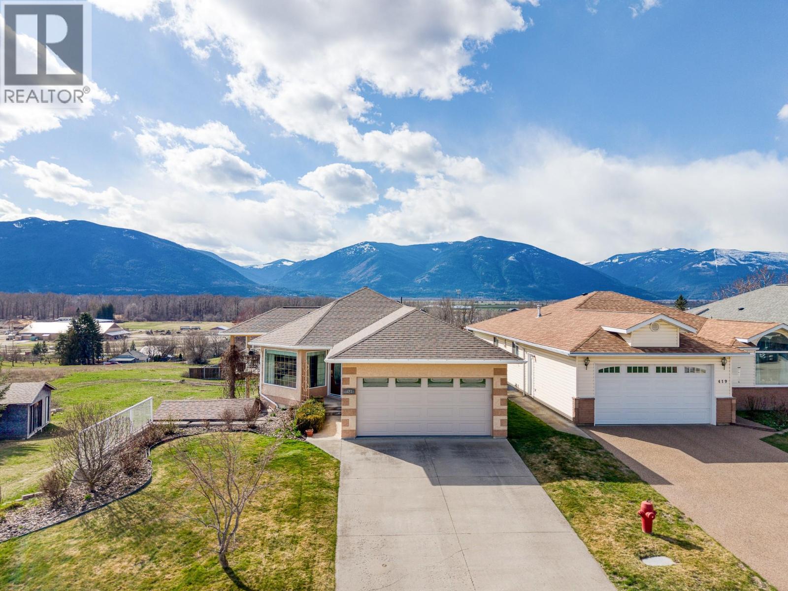 423 6th Avenue S - 27