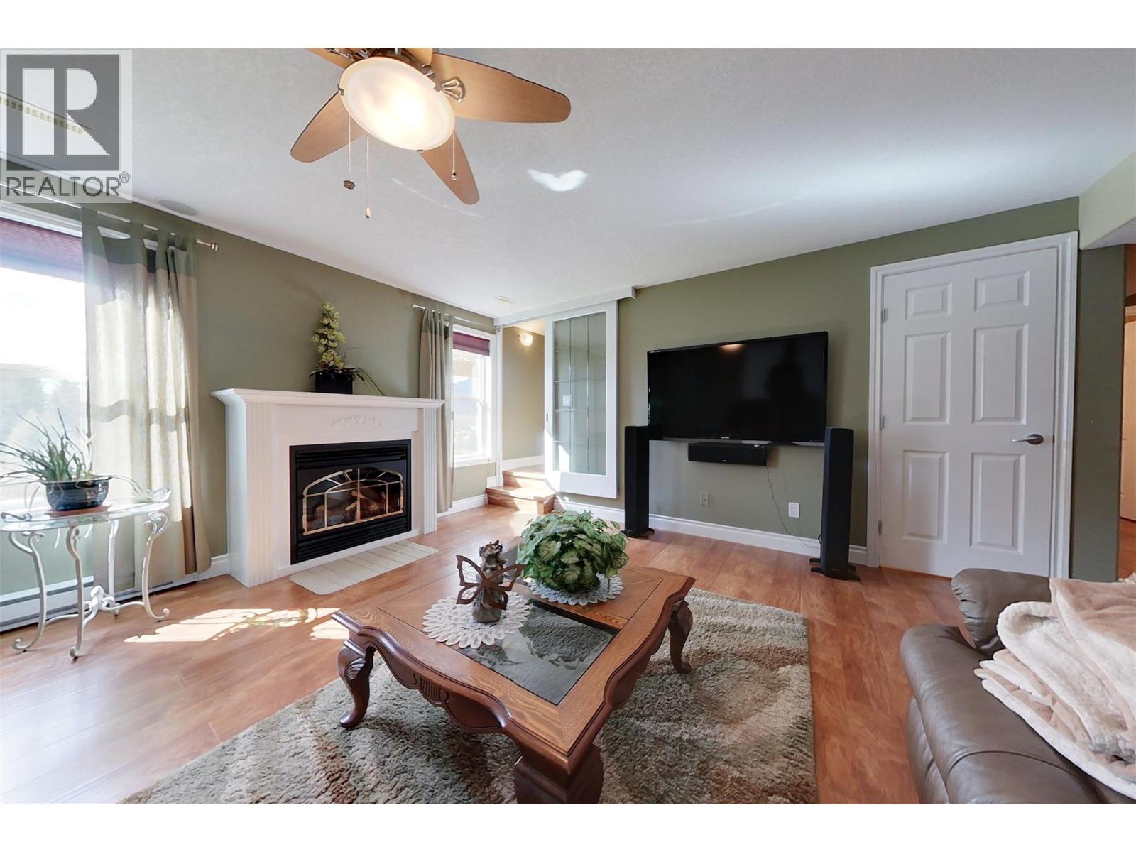 423 6th Avenue S - 18