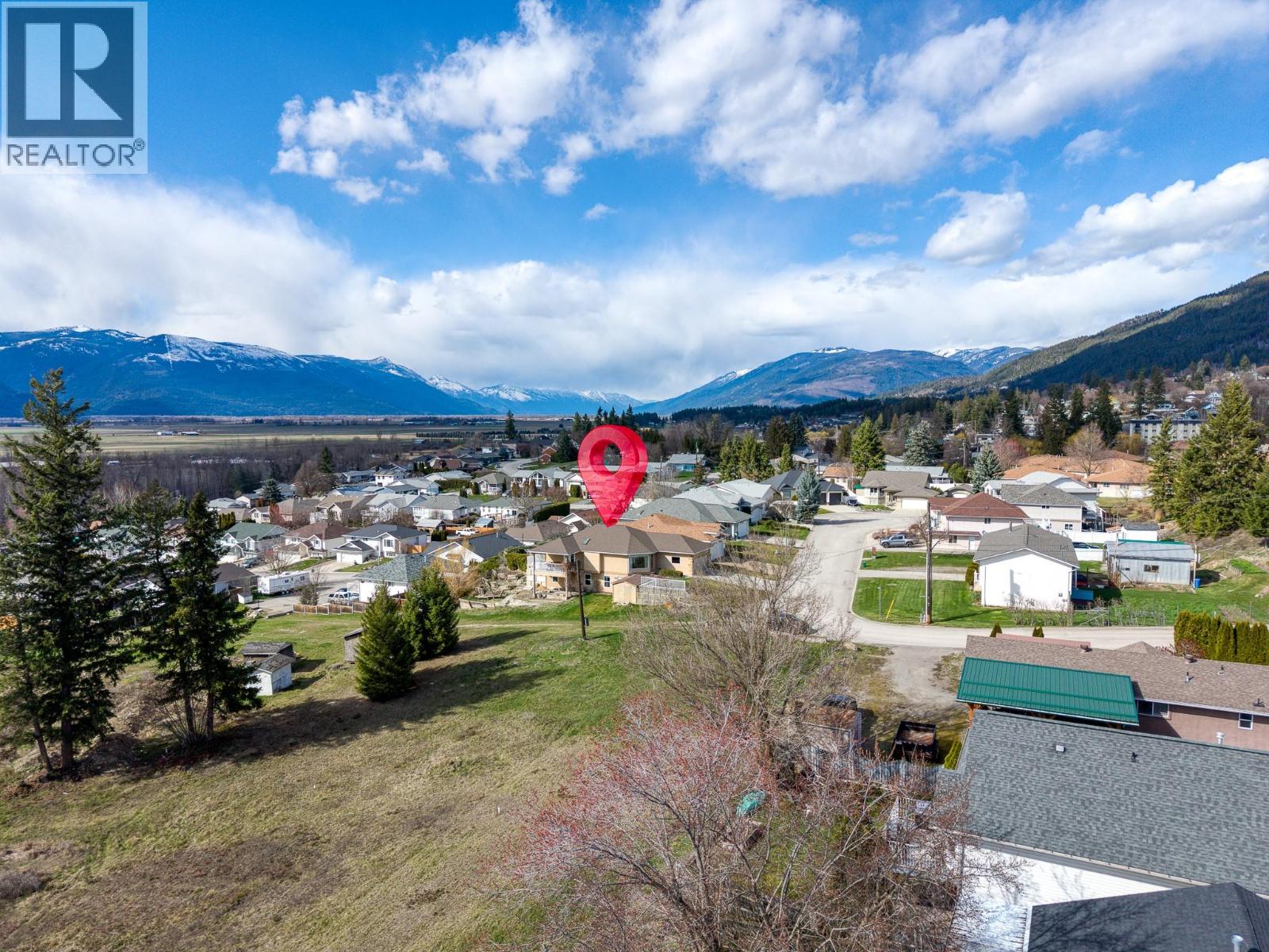 423 6th Avenue S, Creston