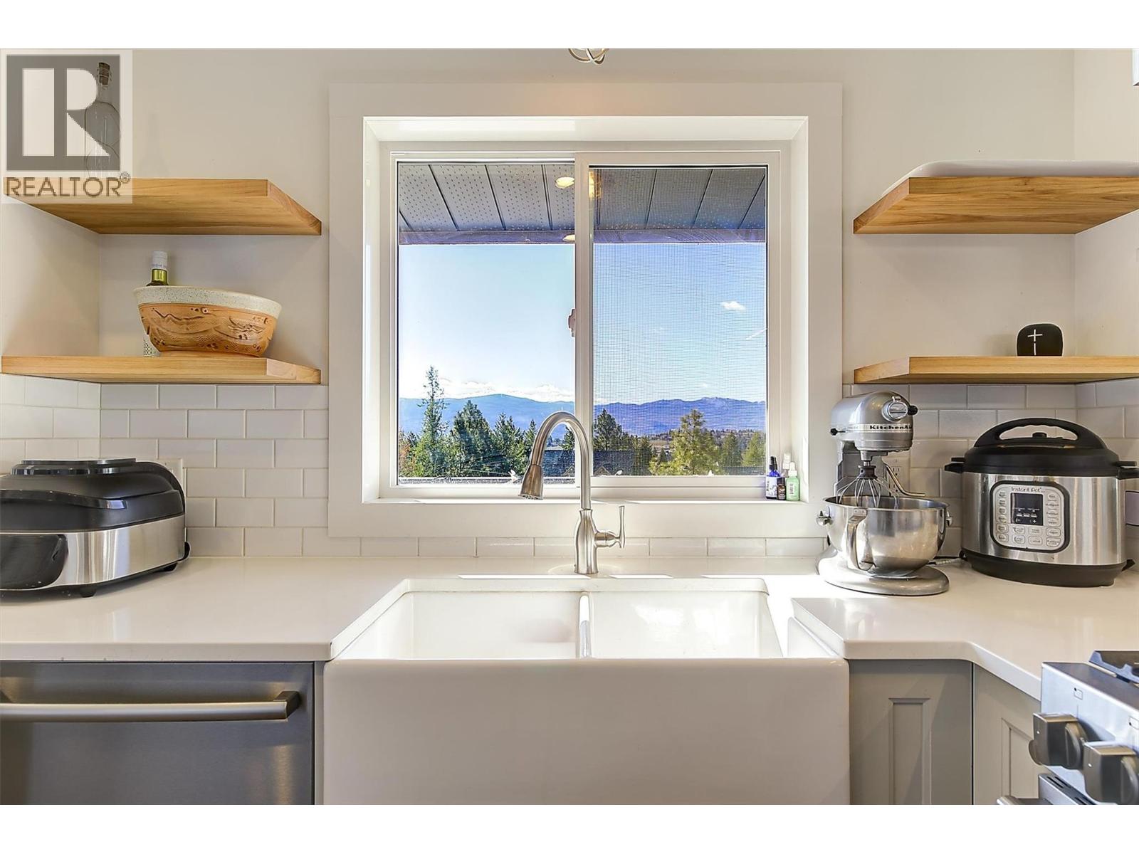 1835 Horizon Drive, West Kelowna