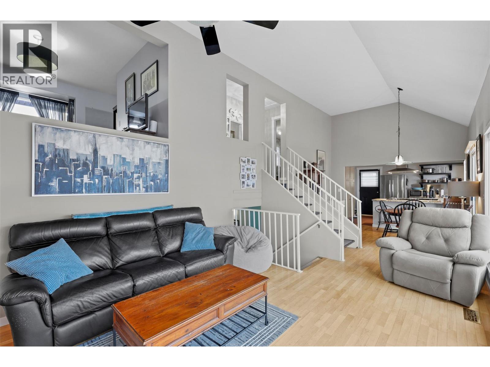 328 WHITESHIELD CRESCENT - 10