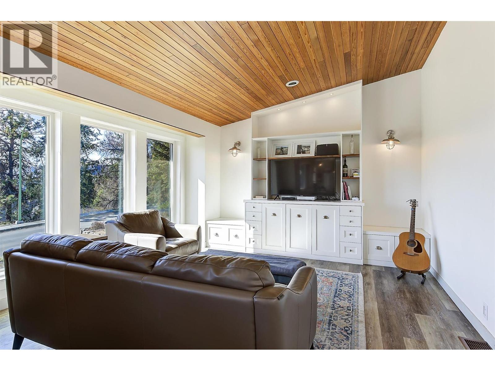 1835 Horizon Drive, West Kelowna