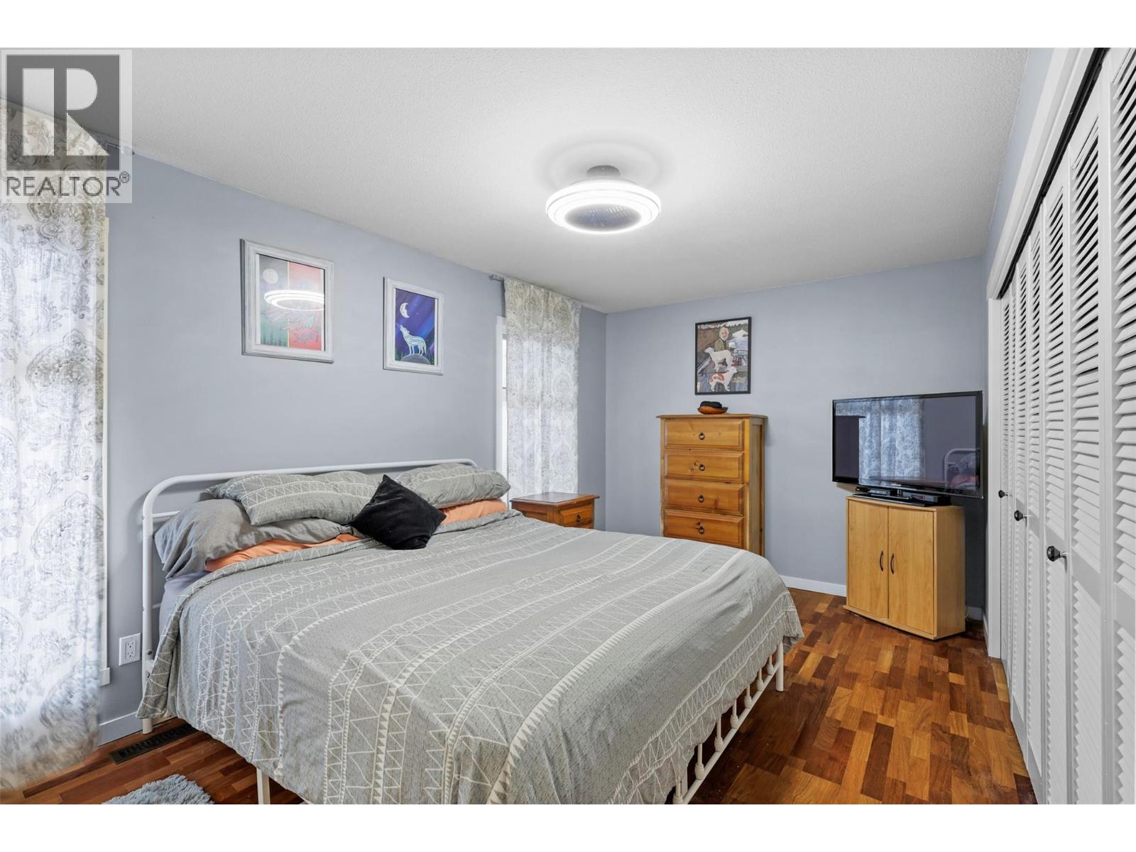 328 WHITESHIELD CRESCENT - 18