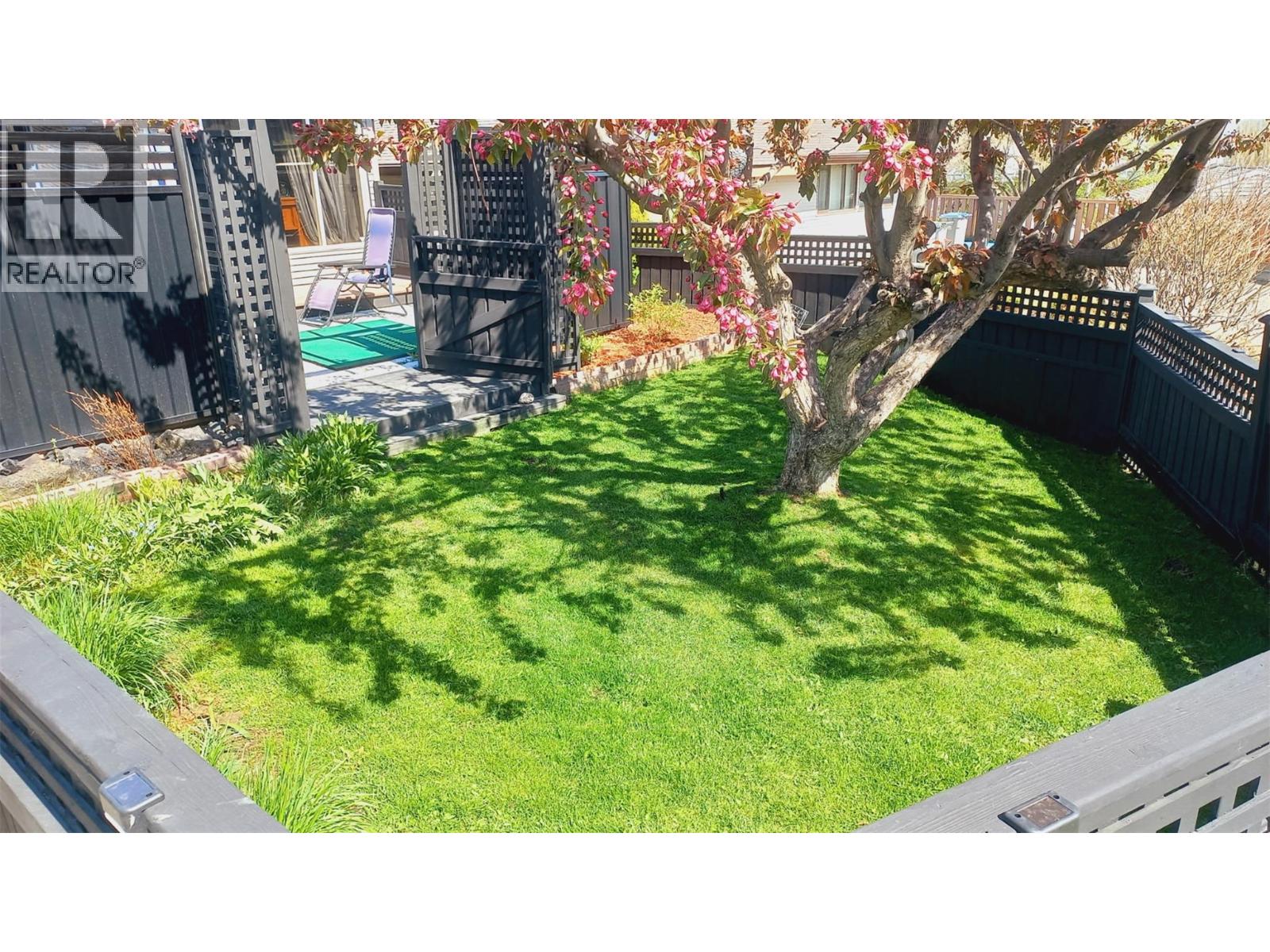 328 WHITESHIELD CRESCENT - 36