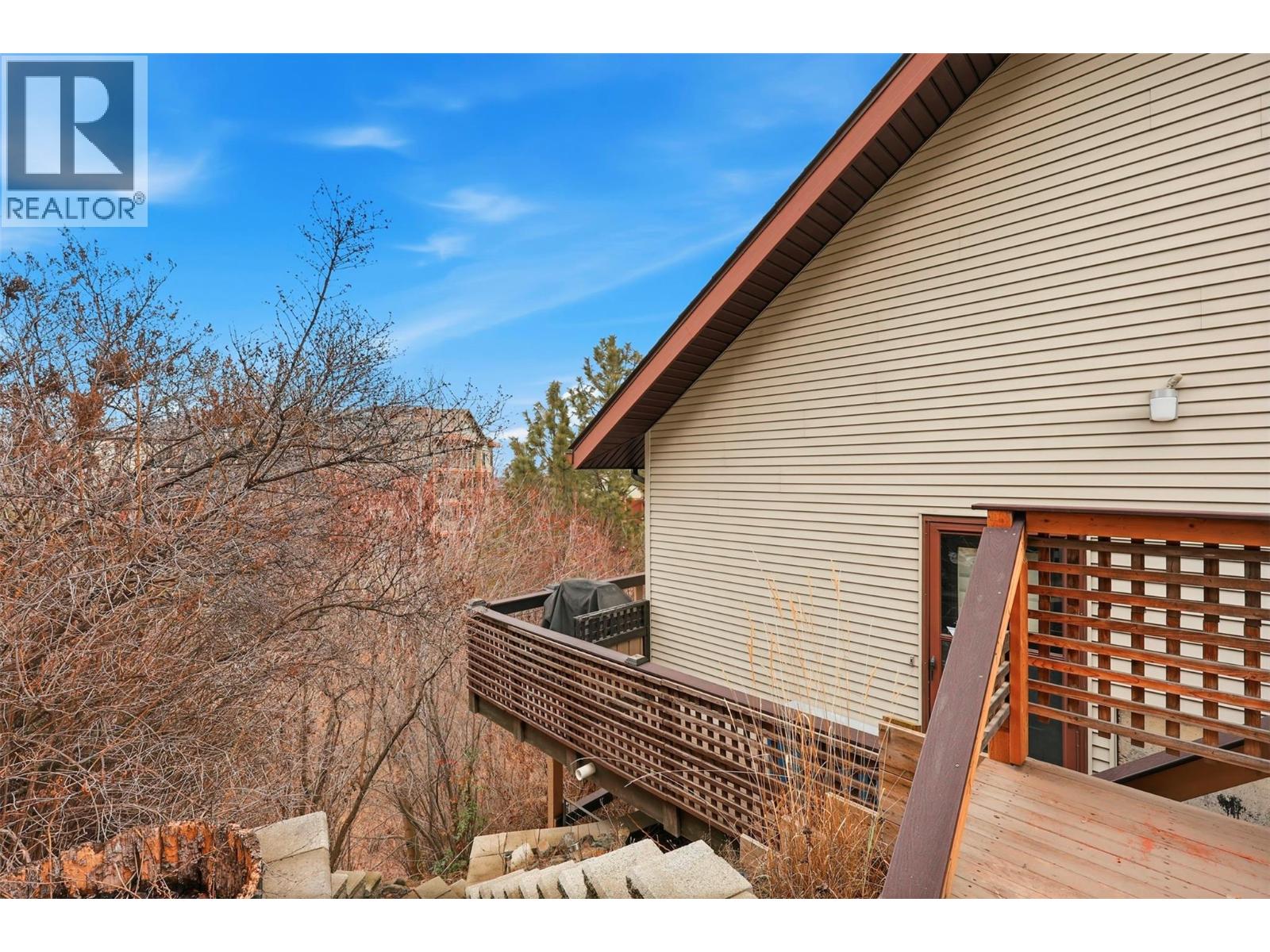 328 WHITESHIELD CRESCENT - 50