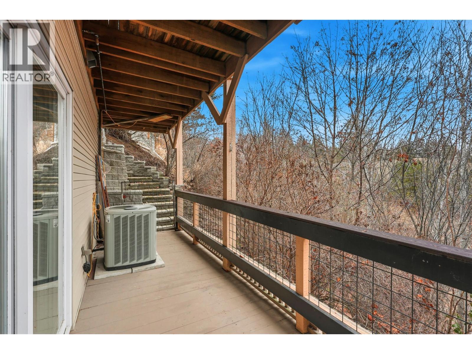 328 WHITESHIELD CRESCENT - 42