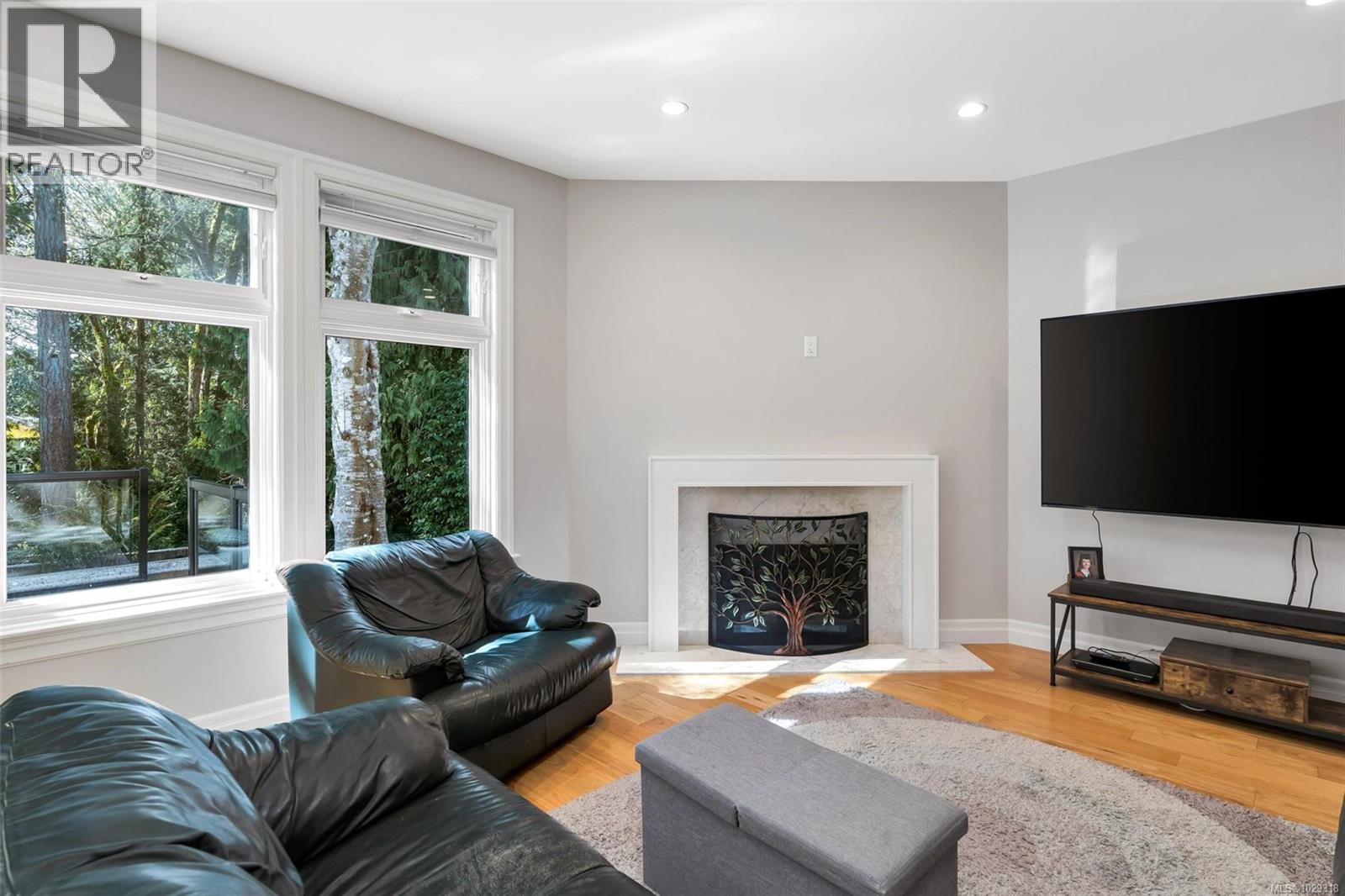  805 Del Monte Lane, Saanich