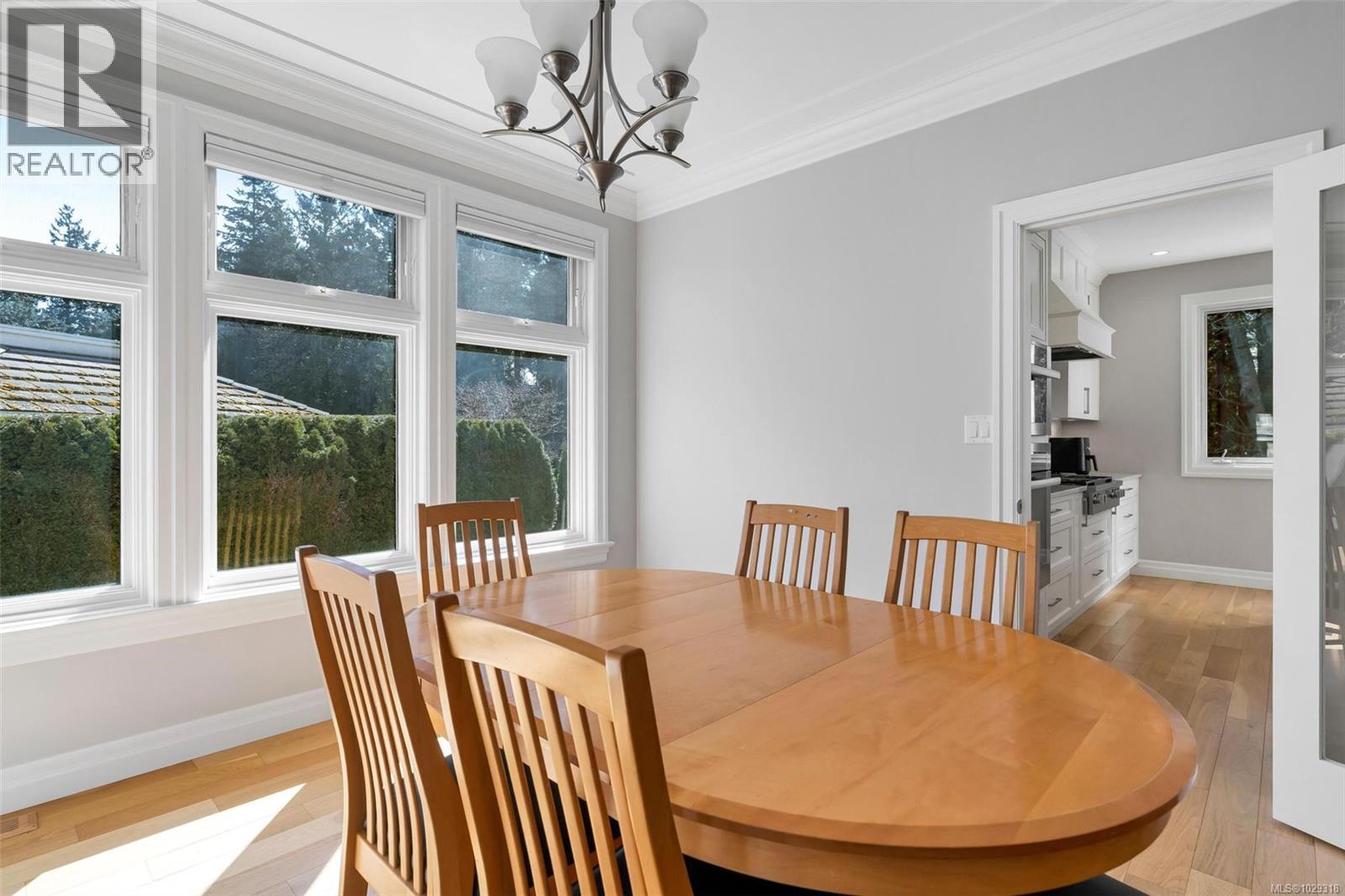  805 Del Monte Lane, Saanich