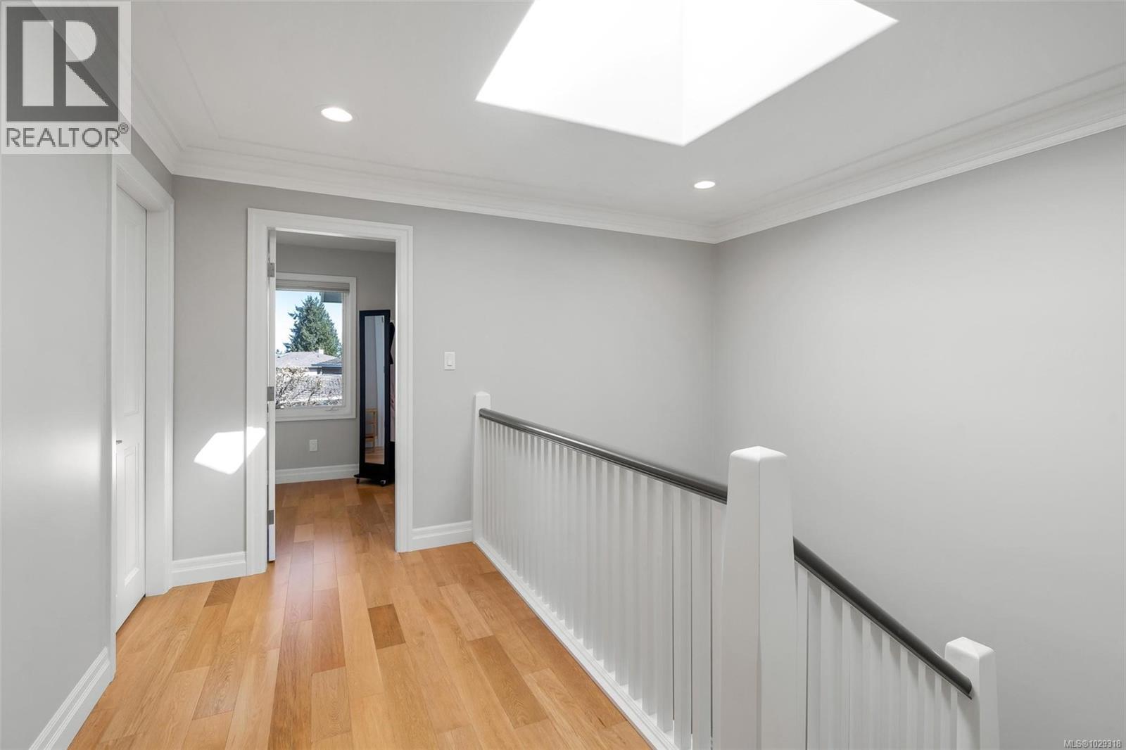  805 Del Monte Lane, Saanich