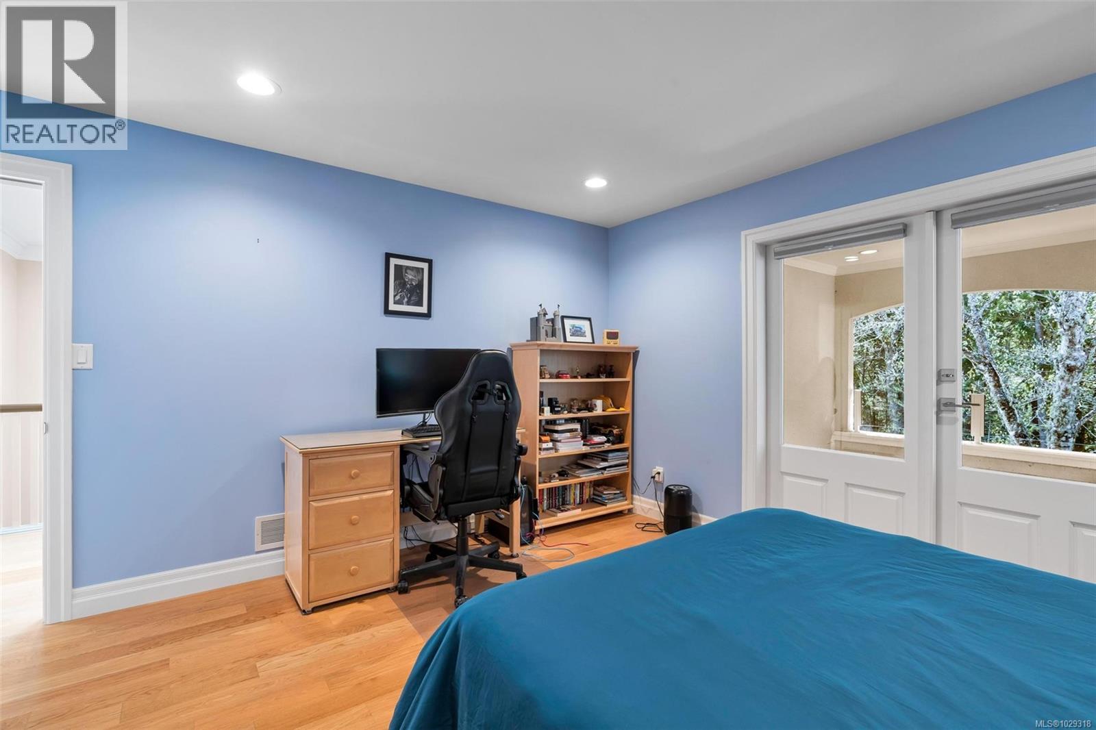  805 Del Monte Lane, Saanich