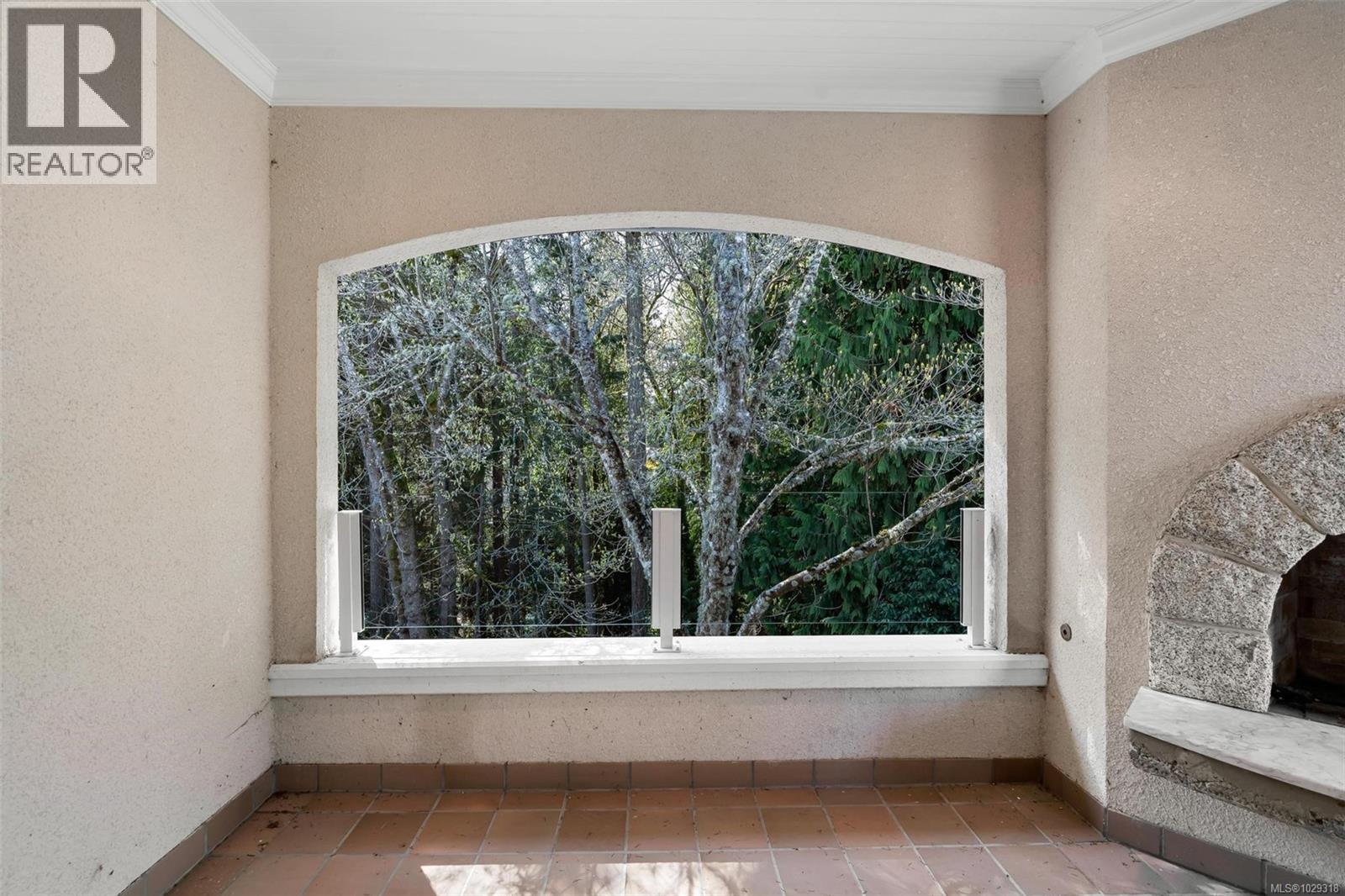  805 Del Monte Lane, Saanich