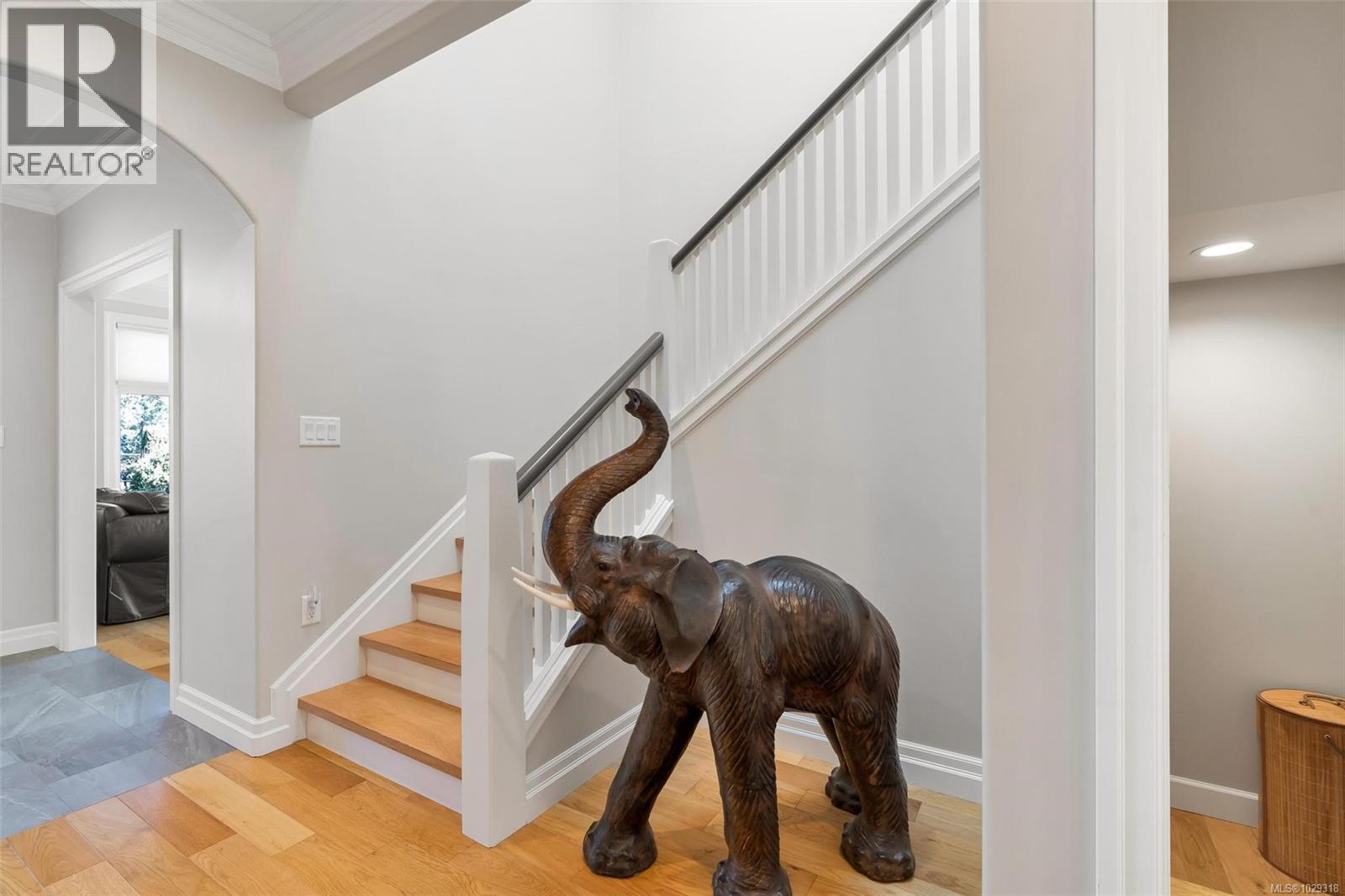  805 Del Monte Lane, Saanich