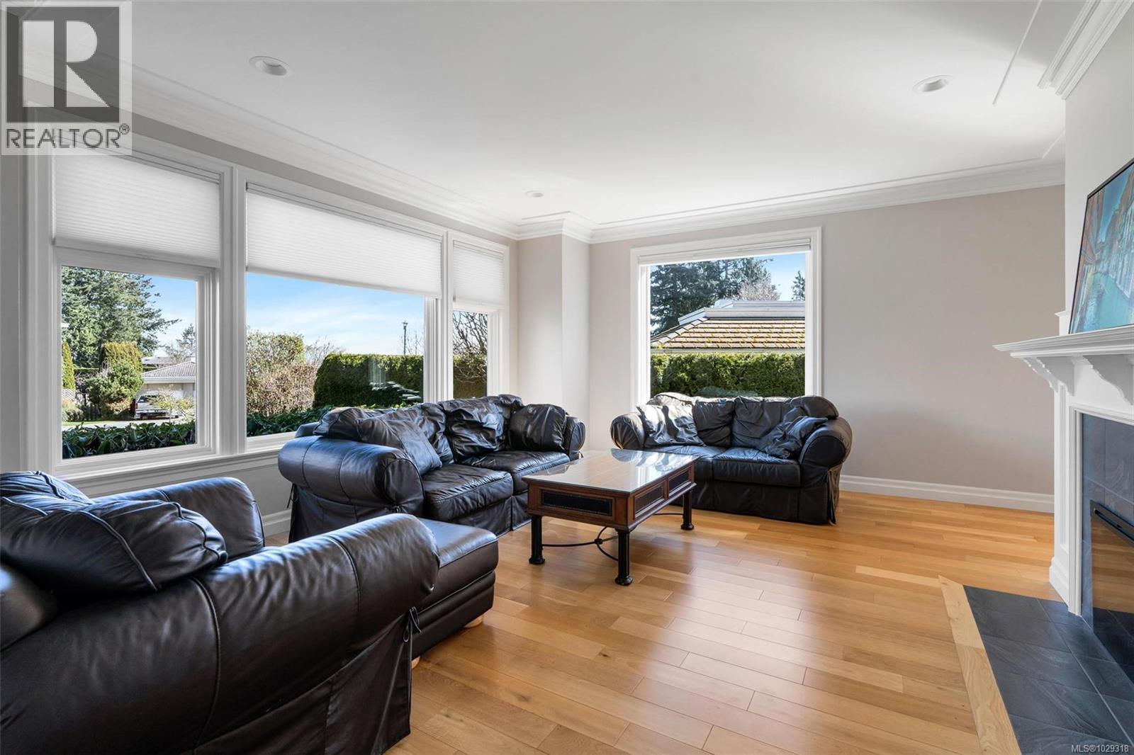  805 Del Monte Lane, Saanich