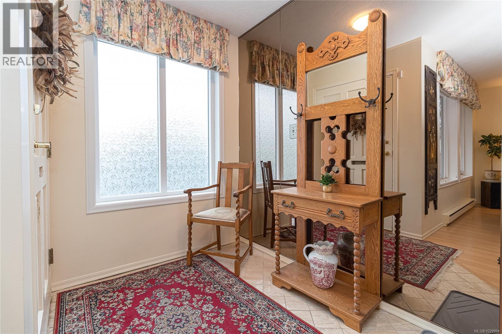 1041 BELMONT AVE - 6