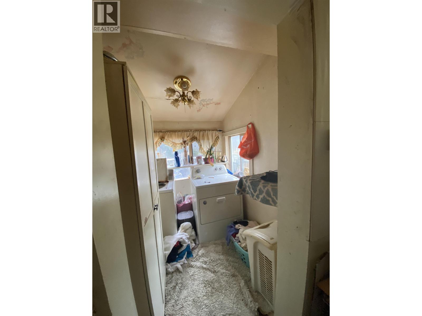 419 W 6TH AVENUE - 5