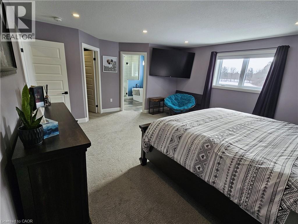 46 STONEBRIDGE PLACE - 24