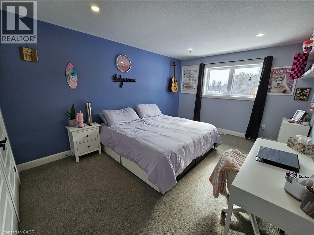 46 STONEBRIDGE PLACE - 30