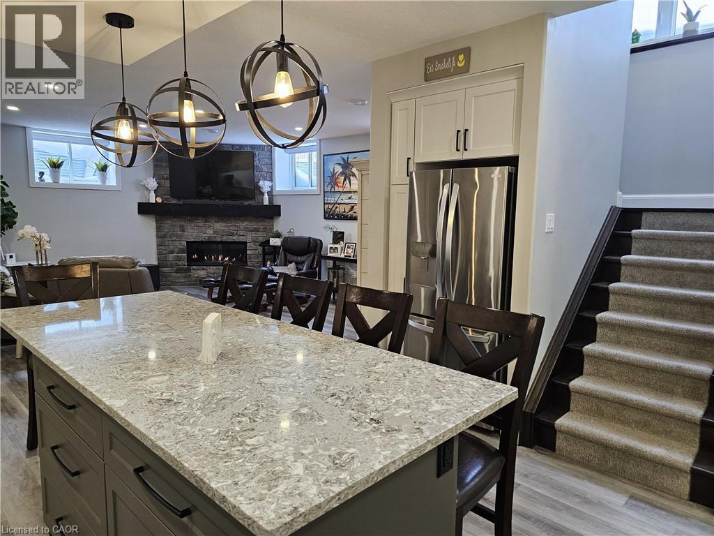 46 STONEBRIDGE PLACE - 33
