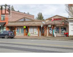 674 Memorial Ave, Qualicum Beach, BC V9K1S8 Photo 30