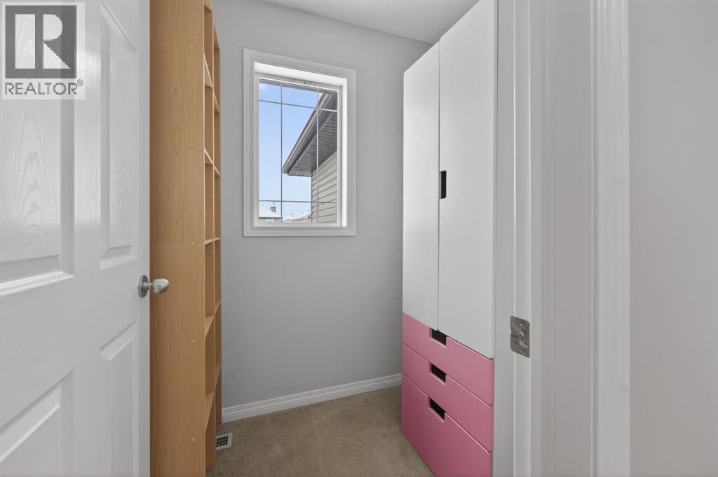 Single Family House for Sale in  Bridlecrest Street SW Bridlewood Calgary 