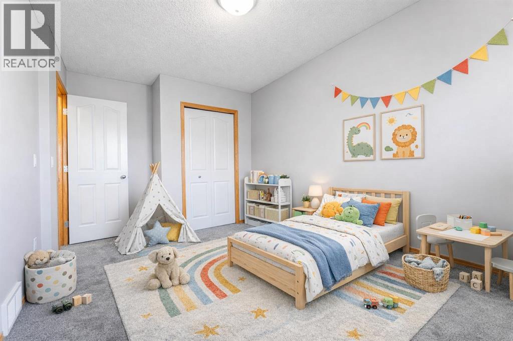 Single Family House for Sale in  Taralea Bay NE Taradale Calgary 