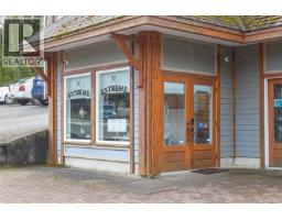 674 Memorial Ave, Qualicum Beach, BC V9K1S8 Photo 23