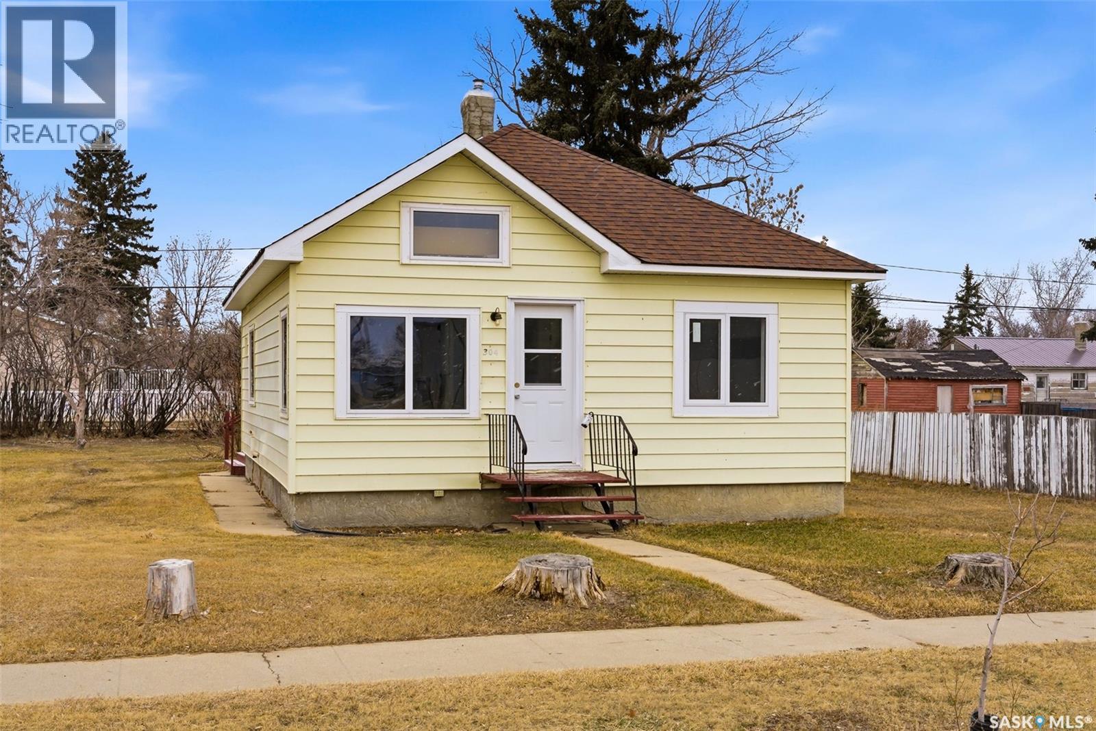 304 Main STREET - photo 2