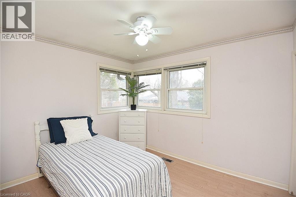 5 MAYFAIR Avenue - 21