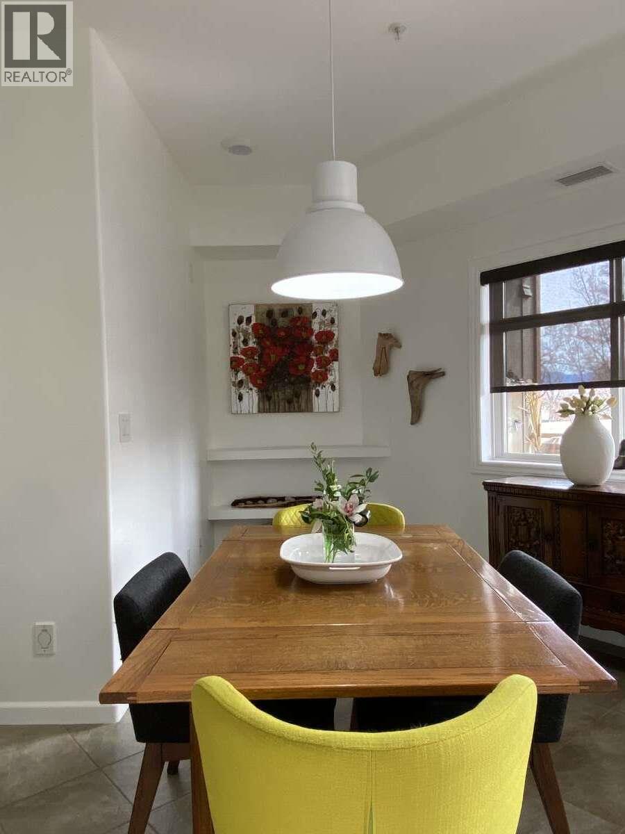 307 1905 Pandosy Street, Kelowna