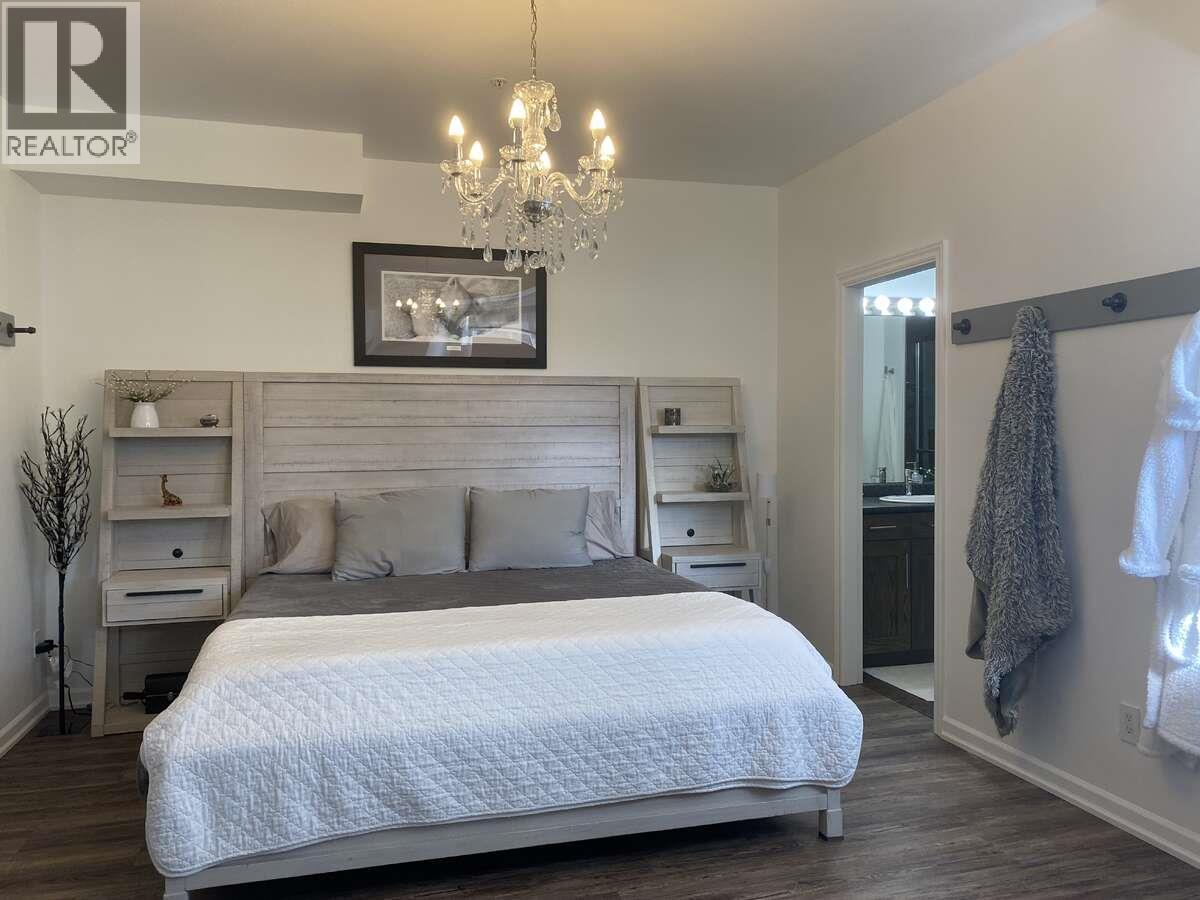 307 1905 Pandosy Street, Kelowna