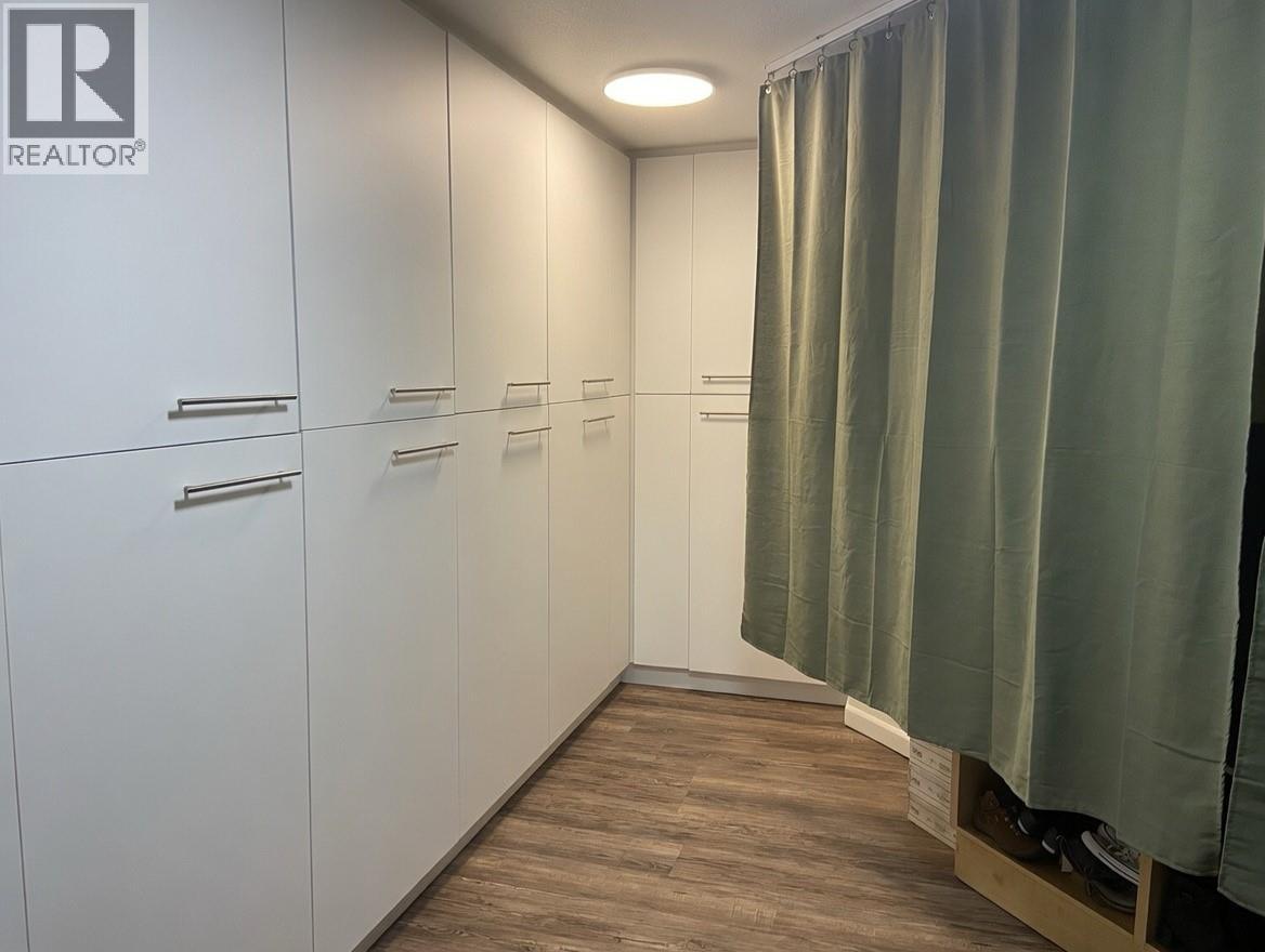 307 1905 Pandosy Street, Kelowna