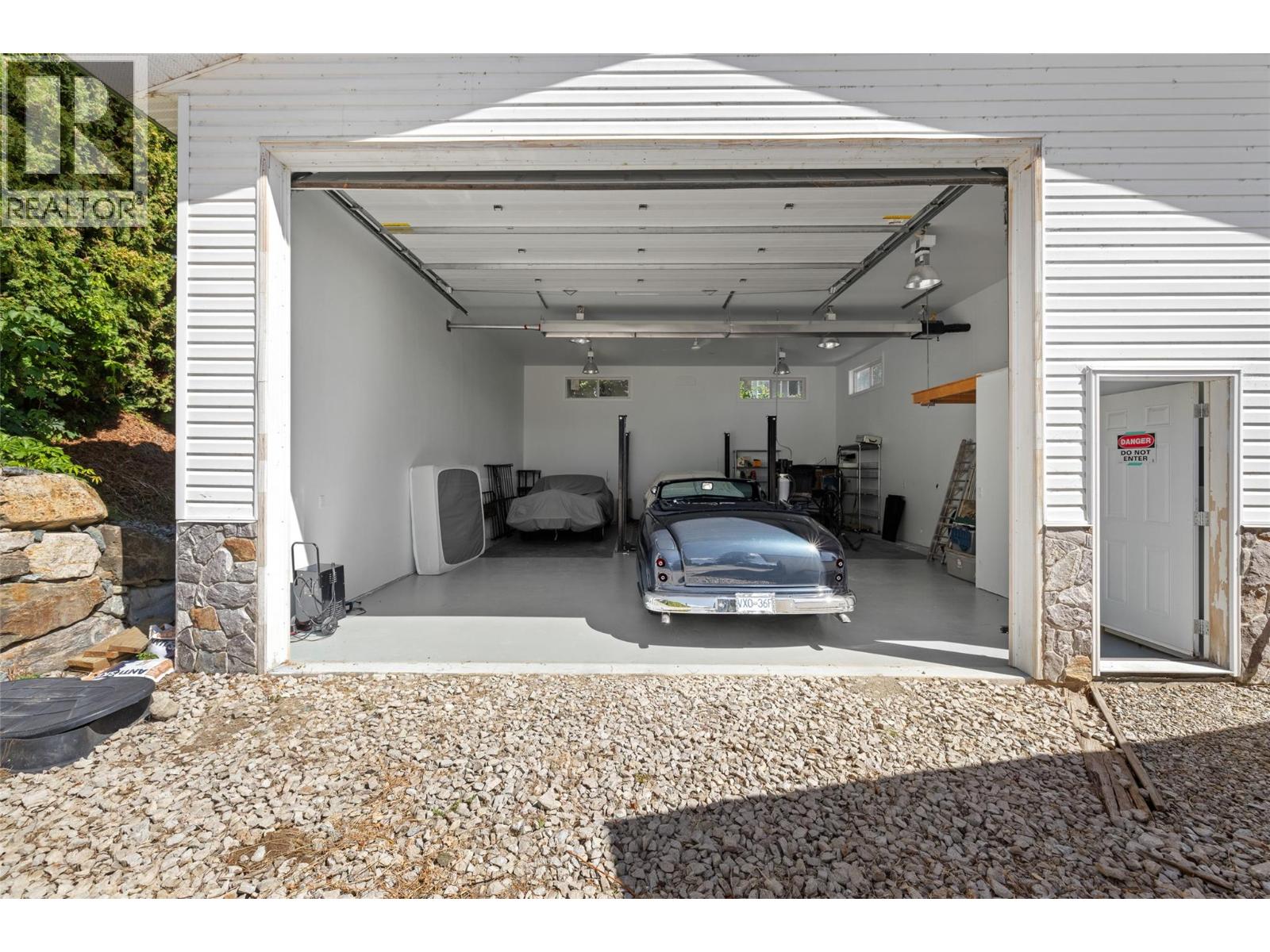 2387 Campbell Road, West Kelowna