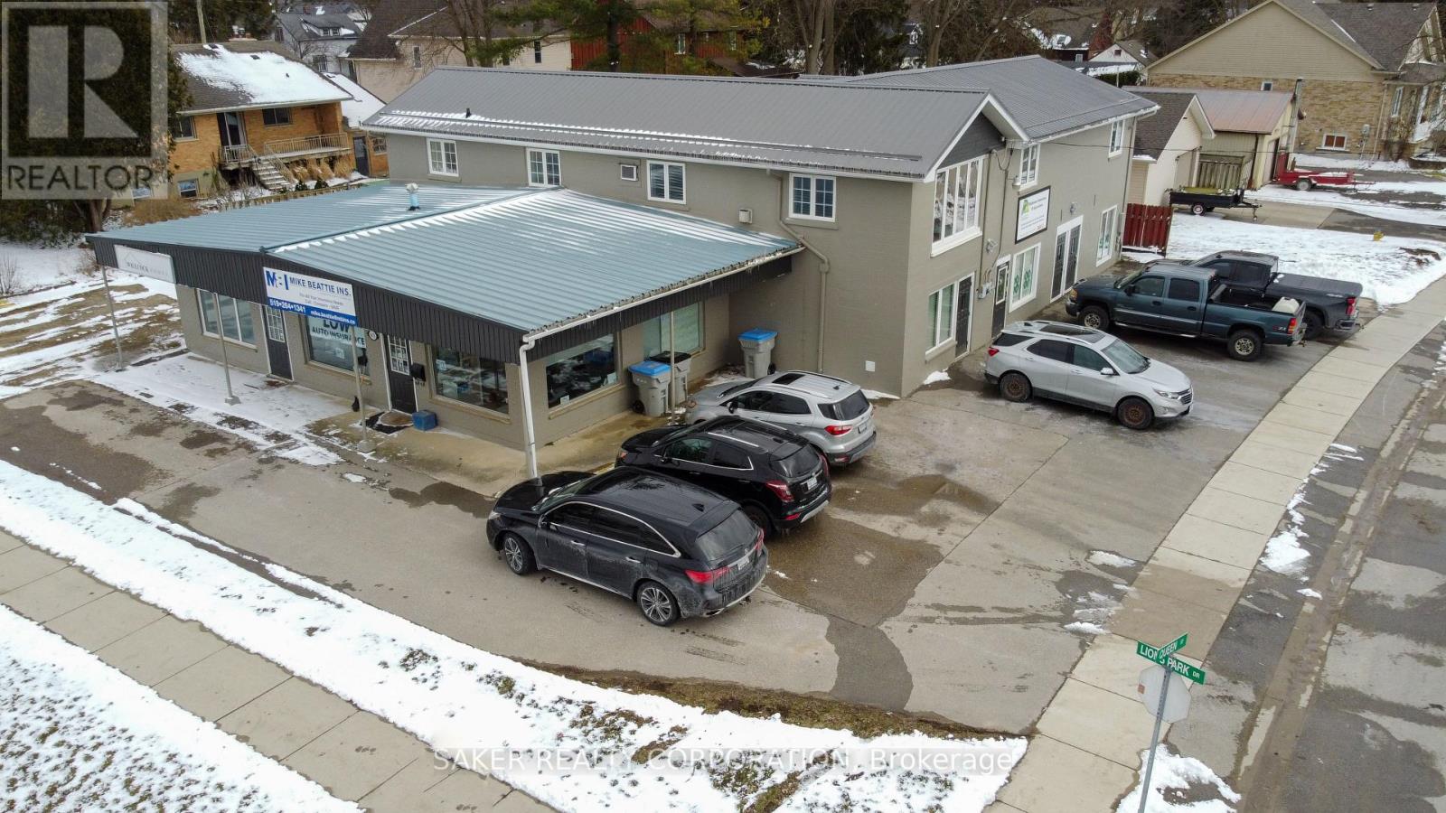 633 LIONS PARK DRIVE