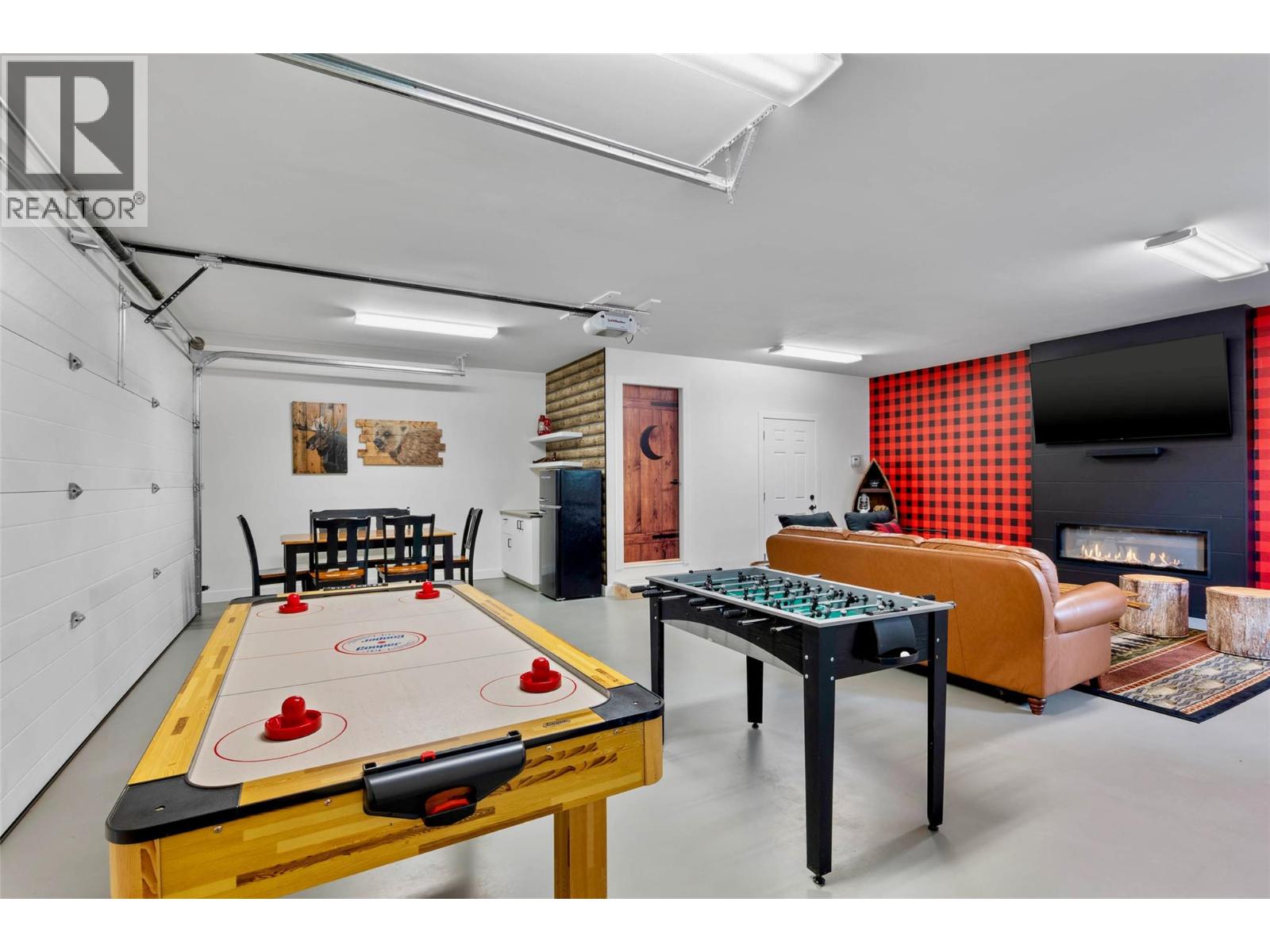2731 Fairview Road - 22
