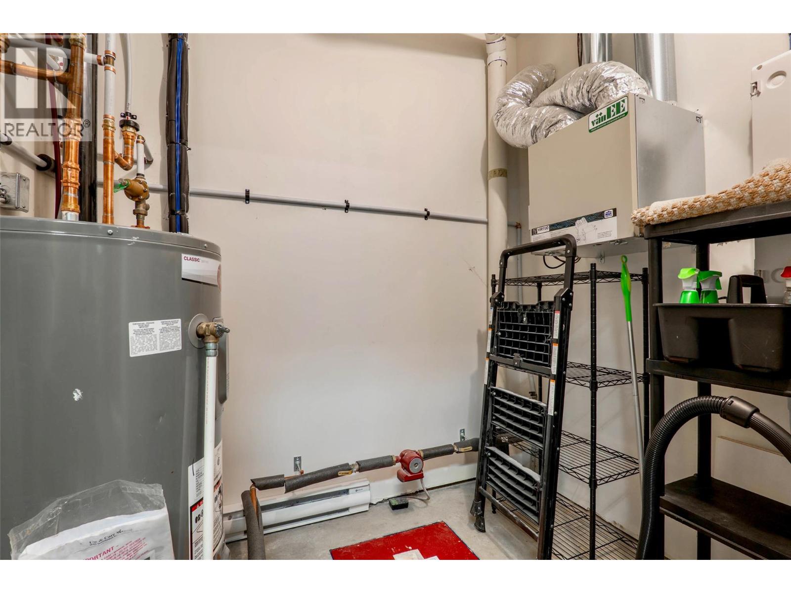 2731 Fairview Road - 25
