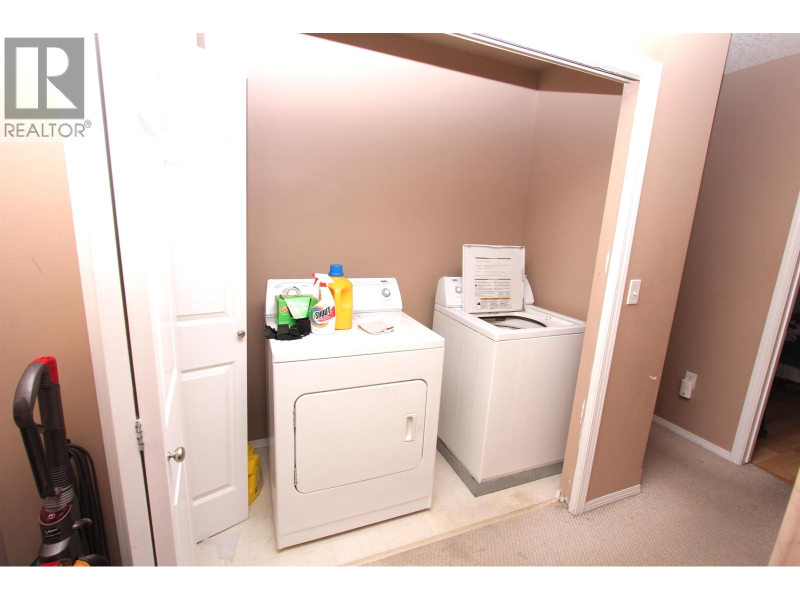 9706-9708 96 AVENUE - 13