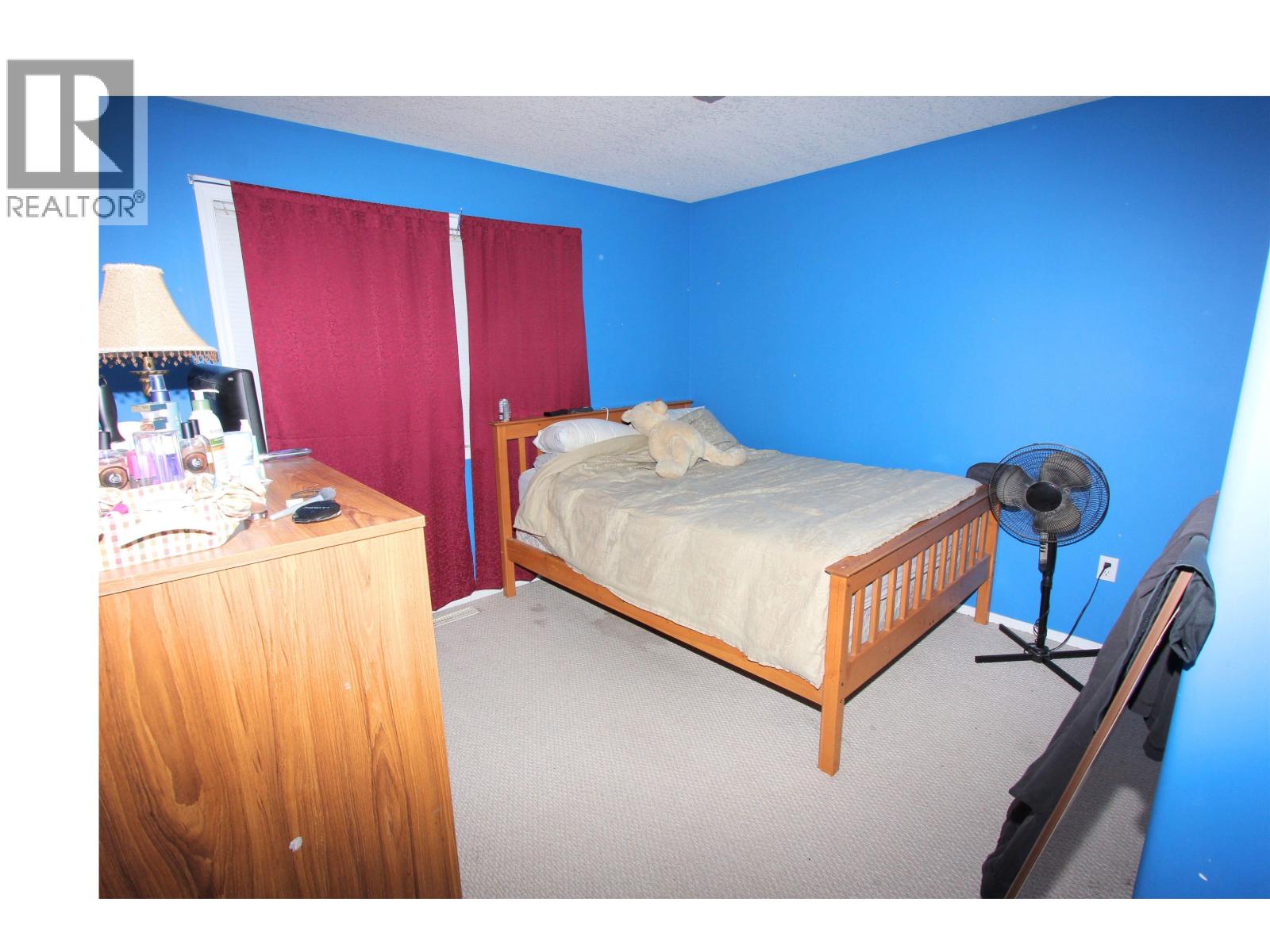 9706-9708 96 AVENUE - 11