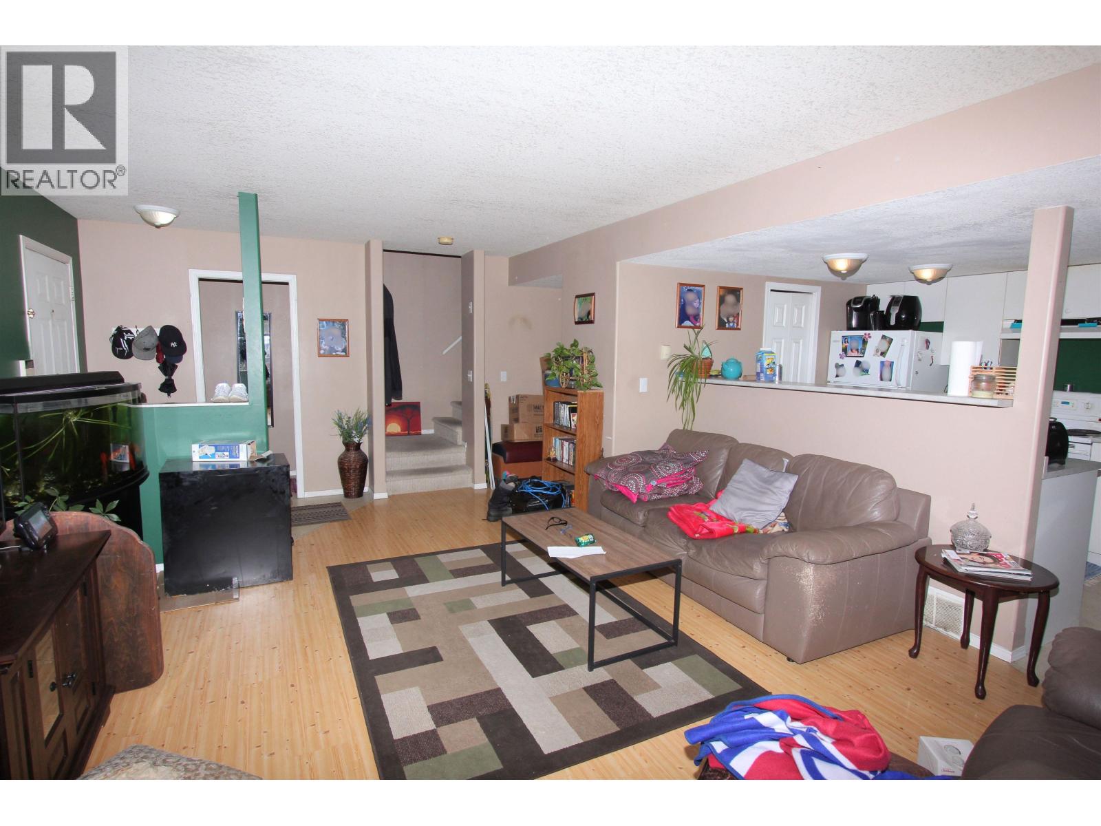 9706-9708 96 AVENUE - 5