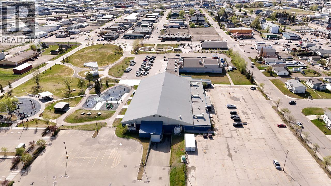 9706-9708 96 AVENUE - 35