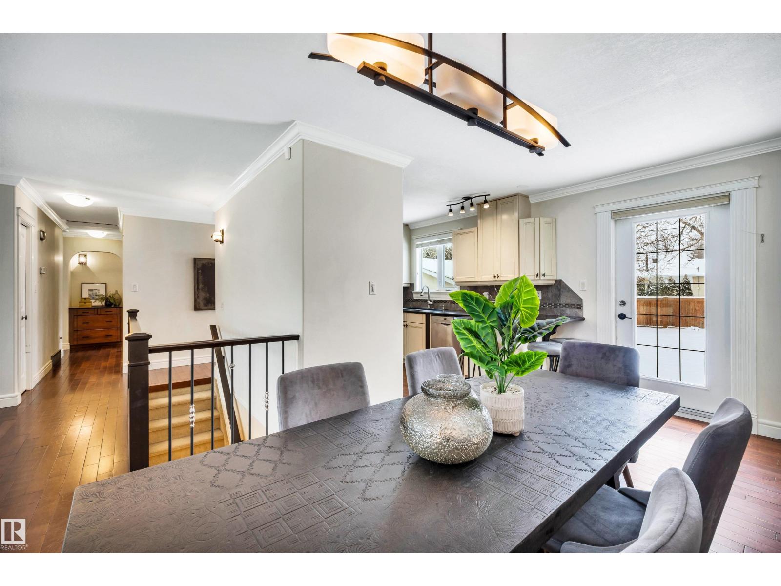 
          4107 122 Street NW
            <br/>
            <span>Edmonton</span>
            , 
            <span>AB</span>
             <span>T6J1Z1</span>
         - Photo 10