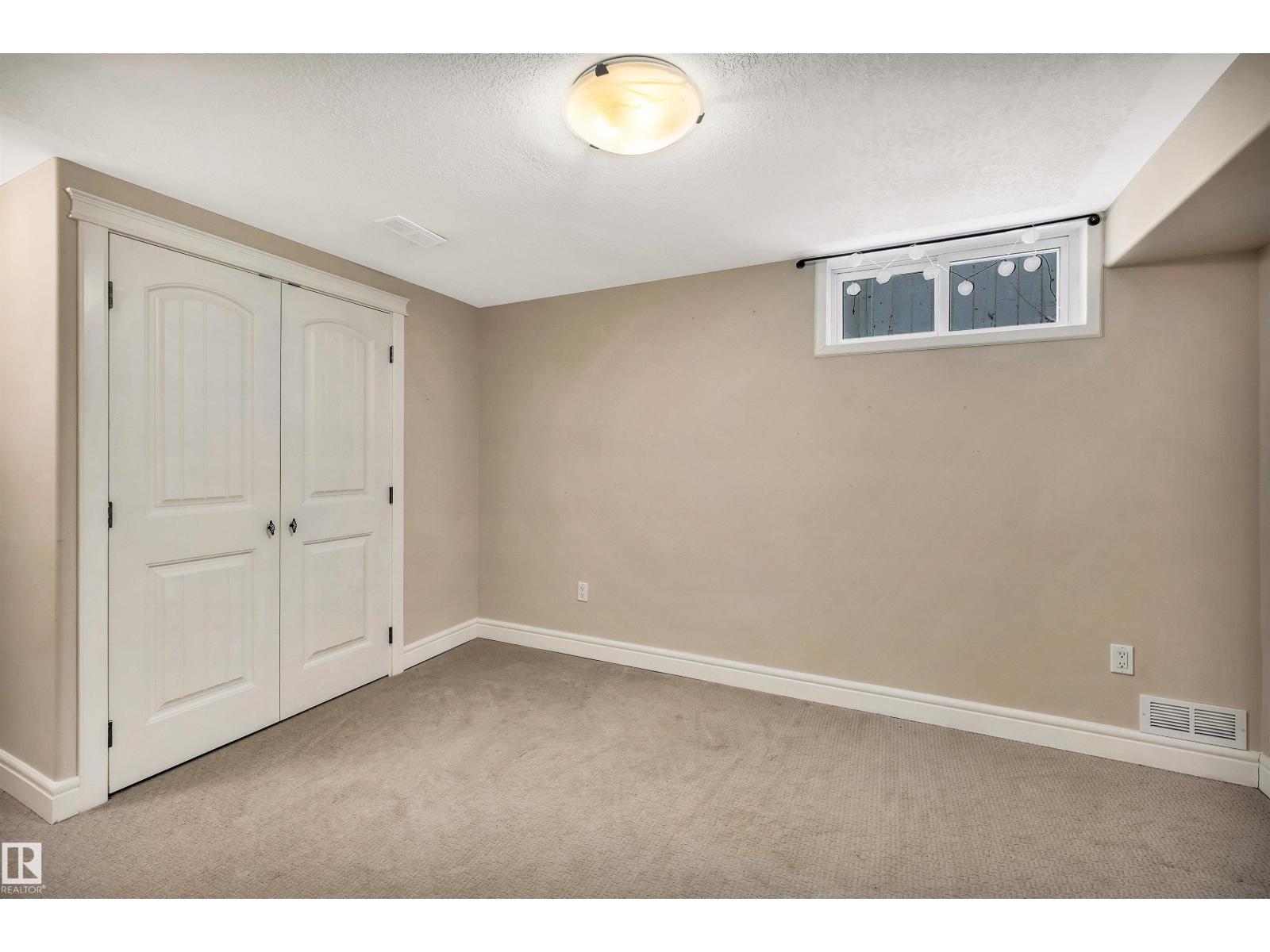 
          4107 122 Street NW
            <br/>
            <span>Edmonton</span>
            , 
            <span>AB</span>
             <span>T6J1Z1</span>
         - Photo 49