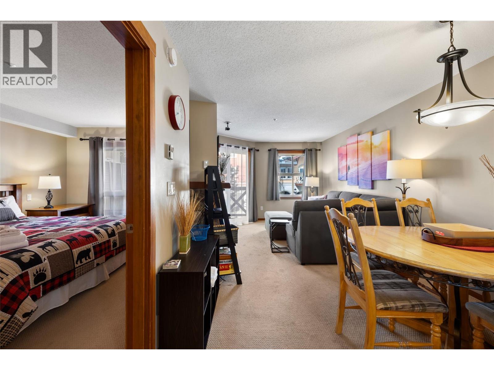 3190 CREEKSIDE Way Unit# 215, Kamloops