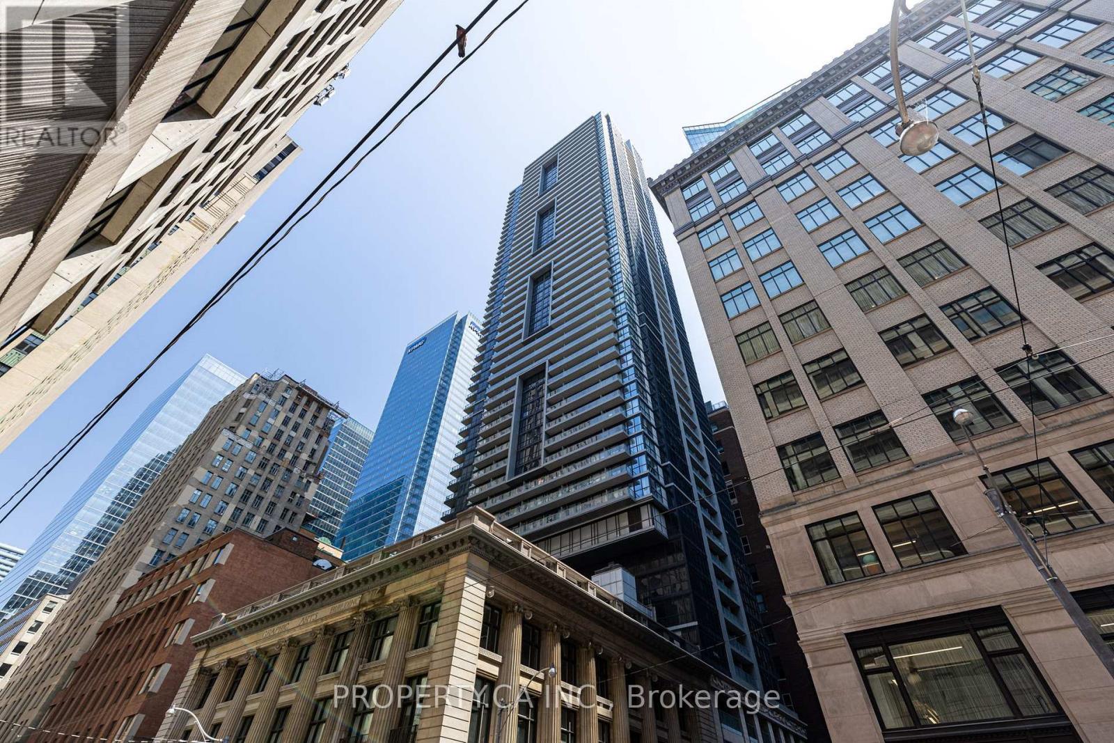 PH12 - 70 TEMPERANCE STREET