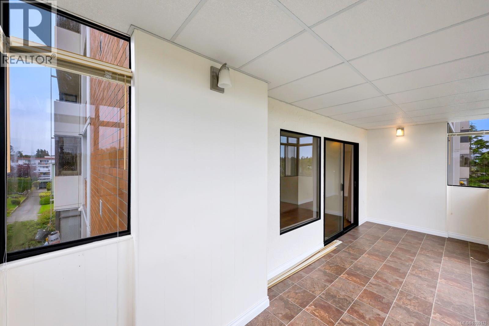 506 420 Linden Avenue, Victoria