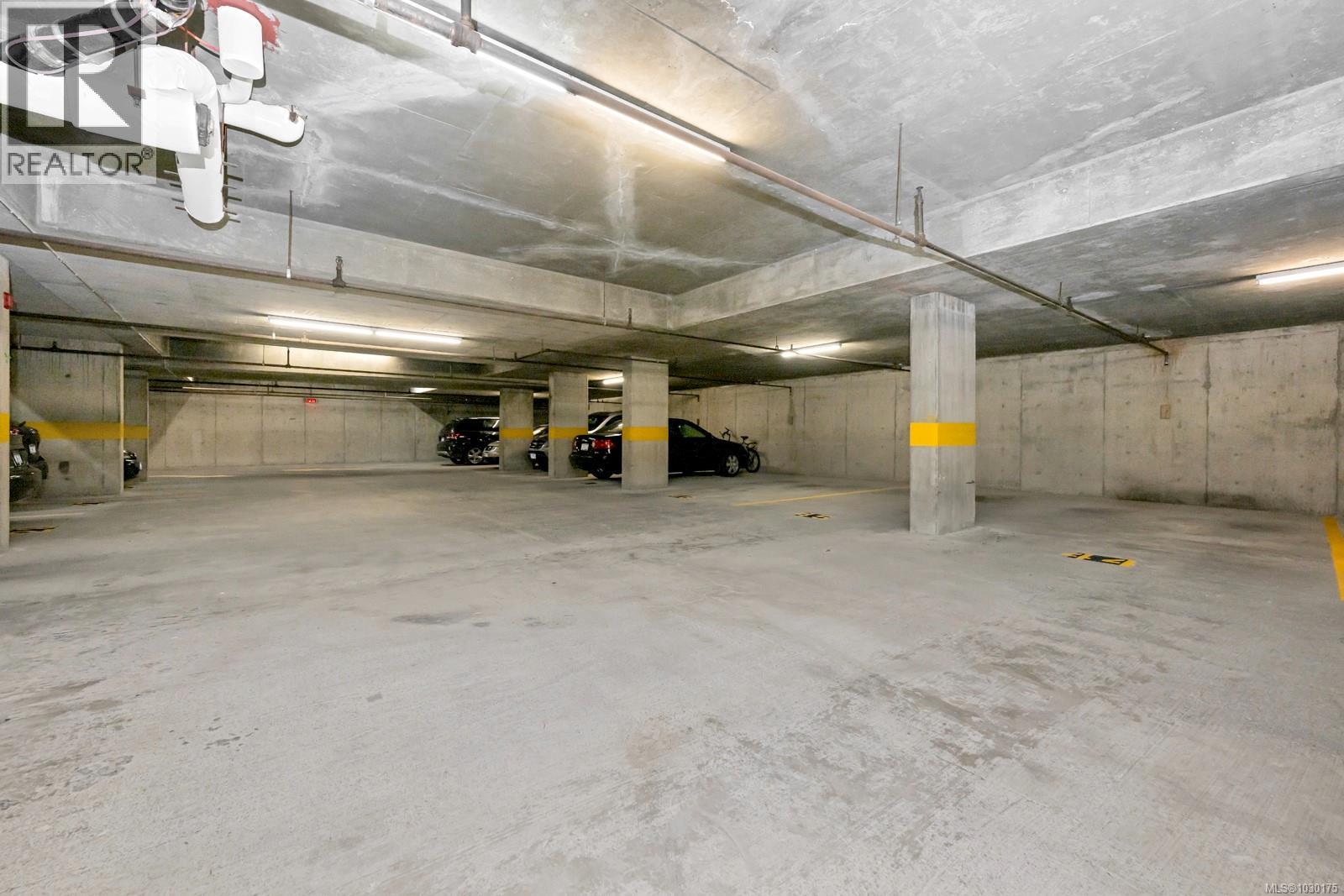 506 420 Linden Avenue, Victoria