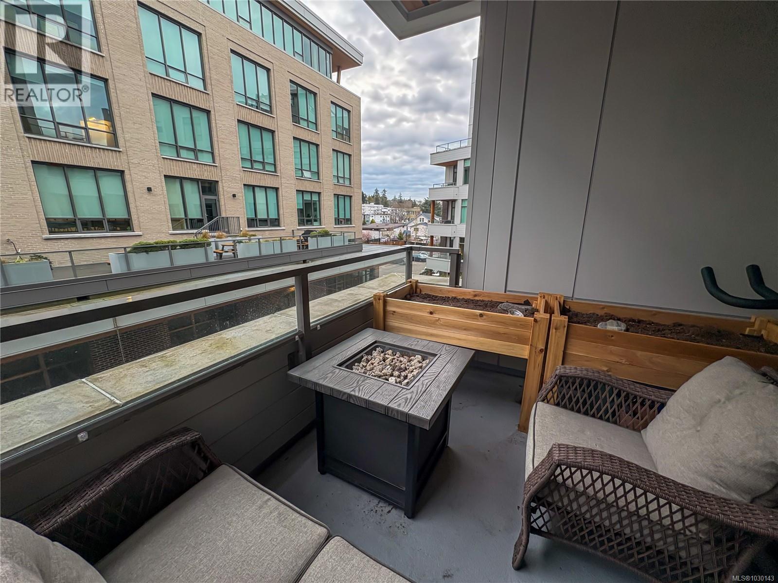 301 501 Park Place, Esquimalt