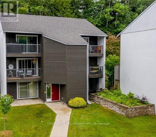 114 - 1102 HORSESHOE VALLEY ROAD W